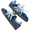 🤩 Эмодзи «Кроссовки Adidas» для Telegram