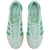 🤩 Эмодзи «Кроссовки Adidas» для Telegram