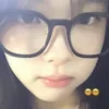 🕶 Эмодзи «Asian Girls 𐀔» для Telegram