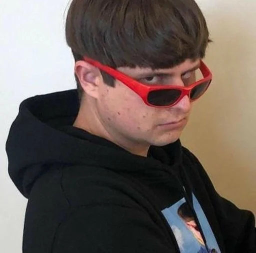 😲 Стикер «Oliver Tree» для Telegram
