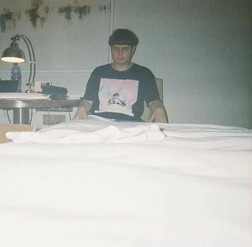 🛌 Стикер «Oliver Tree» для Telegram