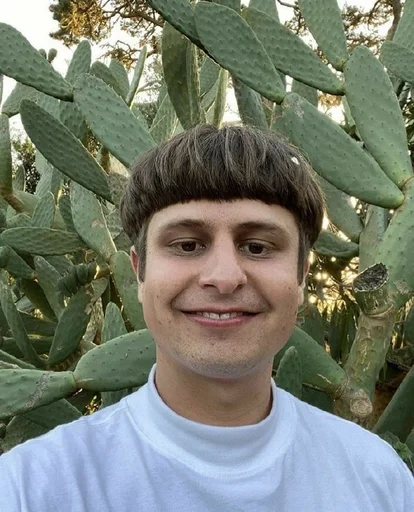 🙂 Стикер «Oliver Tree» для Telegram