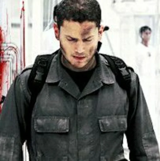 😔 Стикер «Chris Redfield» для Telegram