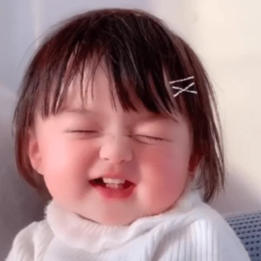 🥲 Стикер «Ullzangbaby» для Telegram