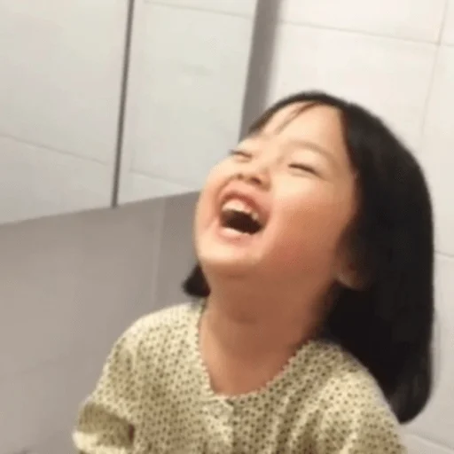 😜 Стикер «Ullzangbaby» для Telegram