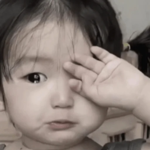 😔 Стикер «Ullzangbaby» для Telegram