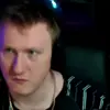 🤨 Эмодзи «🕺 Даня Кашин (дк) - блоггер, стример» для Telegram