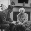 🙁 Эмодзи «Albert Einstein» для Telegram