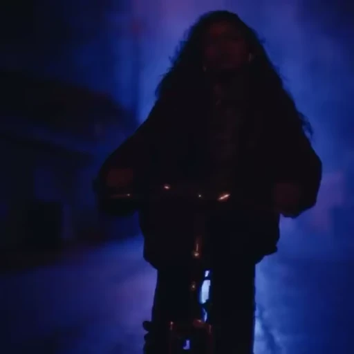 🚴‍♀️ Стикер «EUPHORIA Part 1» для Telegram