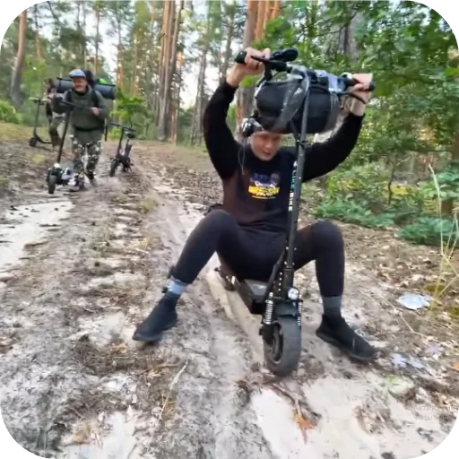 🚲 Стикер «Креосан и его команда» для Telegram
