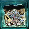 🧊 Эмодзи «ɢʟᴀꜱꜱ ʙʟᴏᴄᴋꜱ & ᴛɪʟᴇꜱ» для Telegram