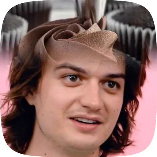 🧁 Стикер «🧁𝘚𝘛 𝘤𝘢𝘬𝘦𝘴 𝘧𝘳𝘰𝘮» для Telegram