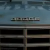 🚛 Эмодзи «Один дома» для Telegram