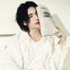🤩 Эмодзи «Hyunjin ー» для Telegram