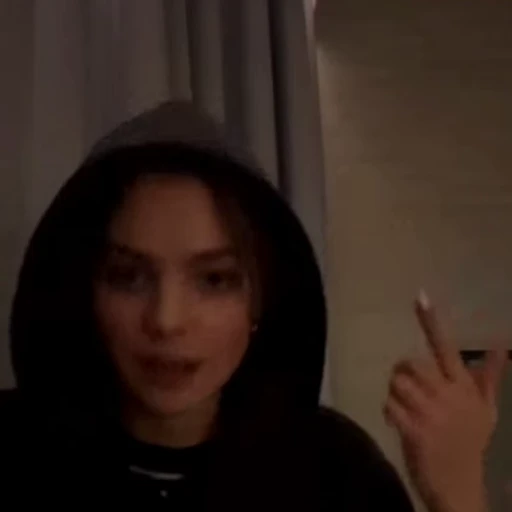 🤩 Стикер «Isabel Myers» для Telegram