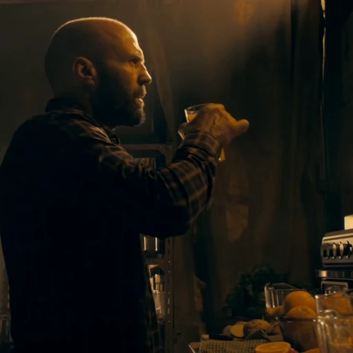 🐝 Стикер «Jason Statham» для Telegram