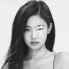 🤩 Эмодзи «Jennie ー» для Telegram