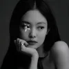 🤩 Эмодзи «Jennie ー» для Telegram