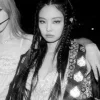 🤩 Эмодзи «Jennie ー» для Telegram