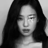 🤩 Эмодзи «Jennie ー» для Telegram