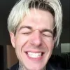 😆 Эмодзи «Джесси Резерфорд» для Telegram