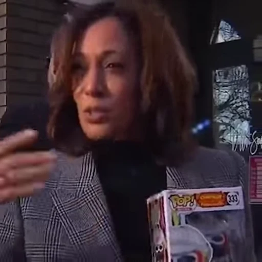 🥥 Стикер «Kamala Harris» для Telegram