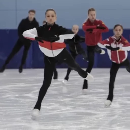 ⛸️ Стикер «Kamila Chat Stickers» для Telegram