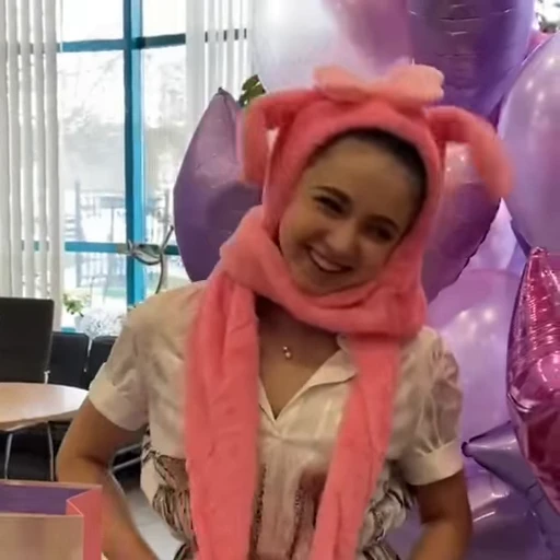 🐰 Стикер «Kamila Chat Stickers» для Telegram
