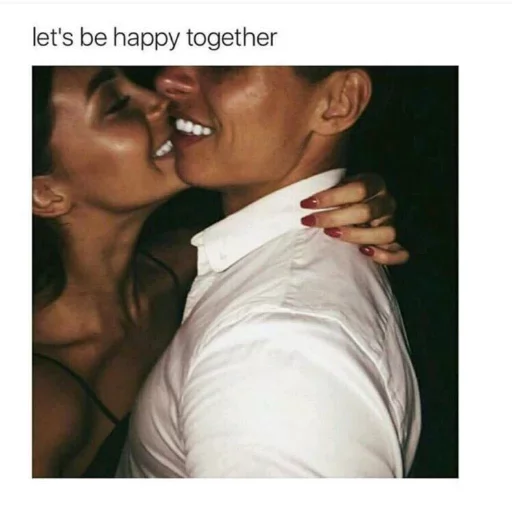 👄 Стикер «Kisses and Girls» для Telegram