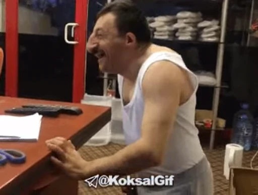 😂 Стикер «Koksal Laughs» для Telegram