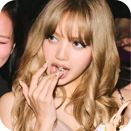 ❤ Стикер «Lalalisa» для Telegram