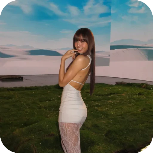👗 Стикер «Lalalisa» для Telegram