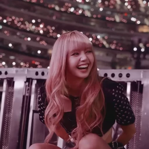 🍤 Стикер «Lalalisa» для Telegram