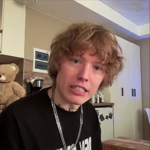 😠 Стикер «ПеплНаХуди» для Telegram