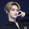 🤩 Эмодзи «Leeknow ー» для Telegram