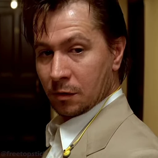 🤨 Стикер «Leon Леон» для Telegram