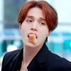 🥰 Эмодзи «Ли Дон Ук» для Telegram