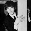 😒 Эмодзи «Paul In My» для Telegram
