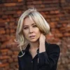 😚 Эмодзи «Мизулина» для Telegram