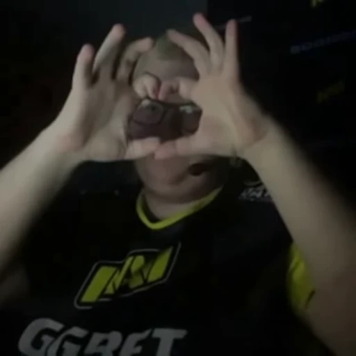 ❤️ Стикер «Natus Vincere» для Telegram