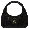 👜 Эмодзи «Simple life #fashion #girl #style» для Telegram