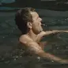 🏊 Эмодзи «Особенности национальной рыбалки» для Telegram