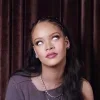 🤍 Эмодзи «Rihanna Еще Эмодзи» для Telegram