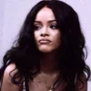 🤍 Эмодзи «Rihanna Еще Эмодзи» для Telegram