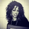 🤍 Эмодзи «Rihanna Еще Эмодзи» для Telegram