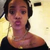 🤍 Эмодзи «Rihanna Еще Эмодзи» для Telegram