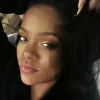 🤍 Эмодзи «Rihanna Еще Эмодзи» для Telegram