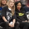🤍 Эмодзи «Rihanna Еще Эмодзи» для Telegram