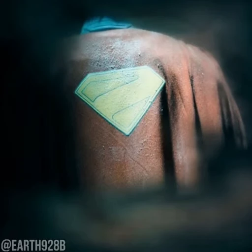 🦸‍♂ Стикер «Супермен 2025» для Telegram
