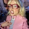 🤩 Эмодзи «Sabrina Carpenter Еще» для Telegram